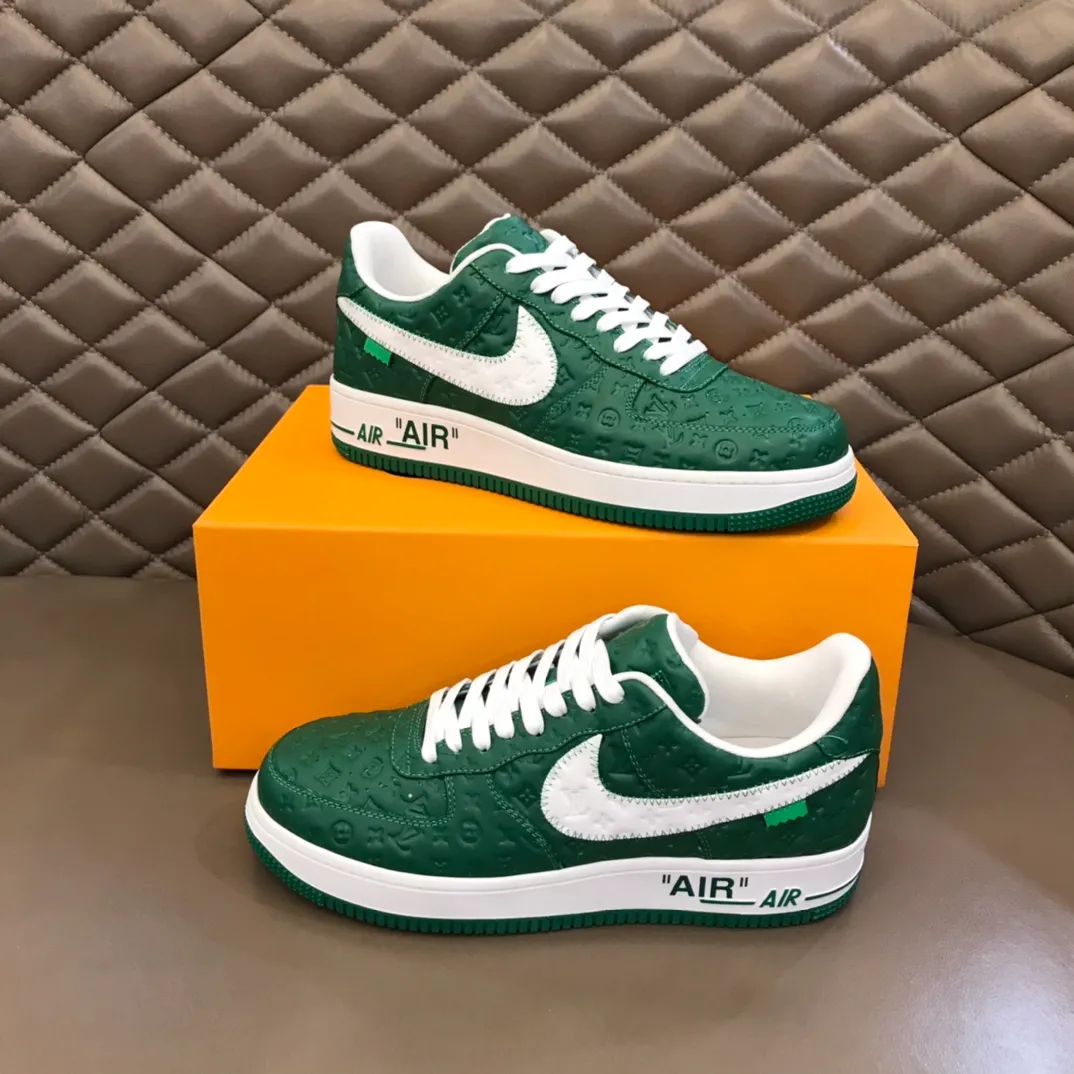 Men's shoes💰p440 "*oui* Vuitto*" x OFF-WHITE x Nike three-party collaboration! Trendy and cool men's casual sports shoes with unrivaled color matching. The design idea basically continues the style of THE TEN. The Swoosh line and tongue label have a very familiar visual effect and are both fashionable and trendy! A must-have for fashionistas! The effect on your feet is absolutely stunning! Size: 38-45